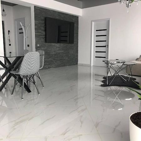 Mamaia Beach Luxury Apartment Екстер'єр фото