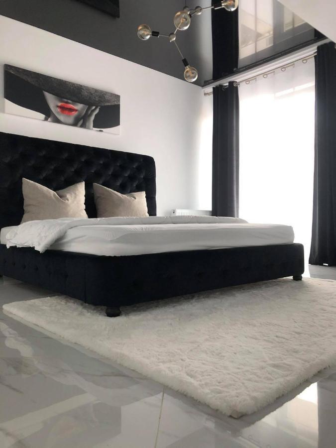 Mamaia Beach Luxury Apartment Екстер'єр фото